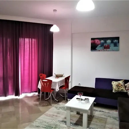 Aparthotel Maya Apart