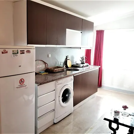 Hotel de apartamente Maya Apart